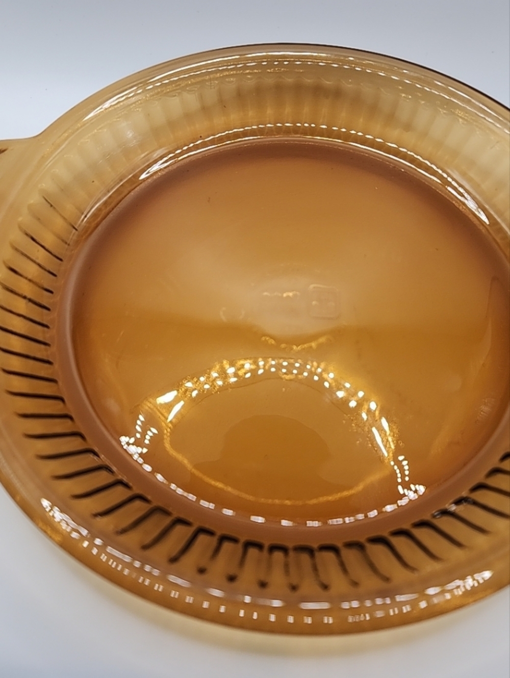 Anchor Hocking Amber Glass pie dish 1460 9in